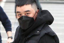 Seungri (Big Bang) chính thức lên đường nhập ngũ