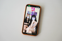 Quảng cáo bẩn tràn lan trên Facebook, YouTube