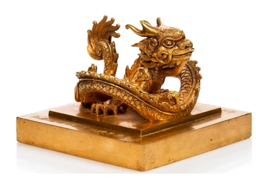 Nên hỗ trợ tài chính cho doanh nhân Bắc Ninh vừa mua được ấn vàng - 3 Nên hỗ trợ tài chính cho doanh nhân Bắc Ninh vừa mua được ấn vàng - 3