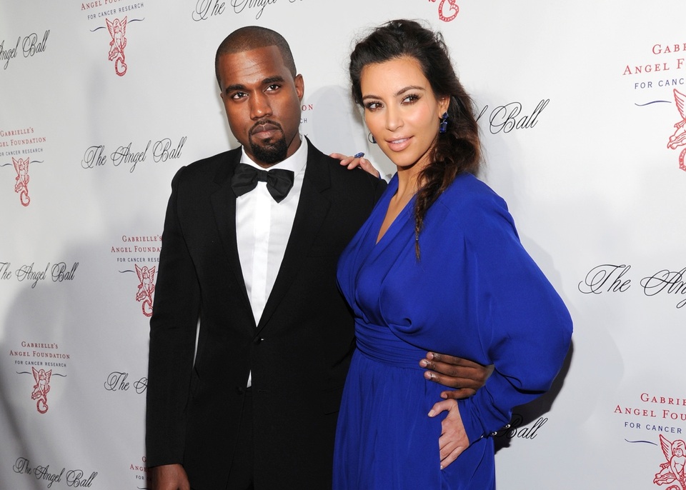 Kanye West - Kim Kardashian, duyên nợ trăm năm hay nửa đường đứt gánh? - 2 Kanye West - Kim Kardashian, duyên nợ trăm năm hay nửa đường đứt gánh? - 2
