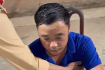 Kiểm tra xe quá tải, phát hiện tài xế giấu ma túy trong người