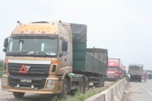 Kiến nghị Thủ tướng lùi thời gian xử phạt tài xế “thiếu” bằng FC