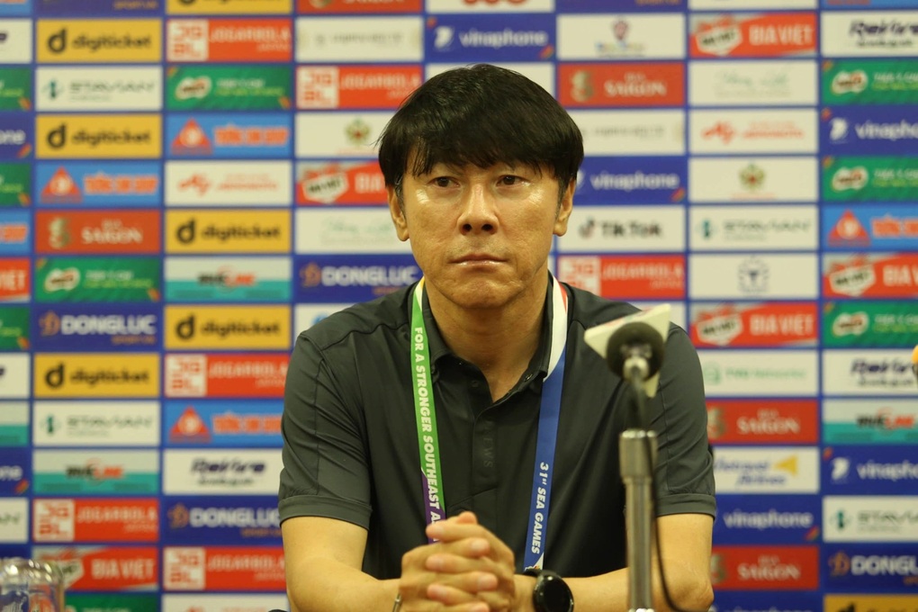 HLV Shin Tae Yong gia hạn hợp đồng với Indonesia, đặt mục tiêu dự World Cup - 1 HLV Shin Tae Yong gia hạn hợp đồng với Indonesia, đặt mục tiêu dự World Cup - 1