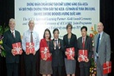 Đại học Hà Nội và Sunway-TES hợp tác đào tạo kế toán viên đẳng cấp thế giới