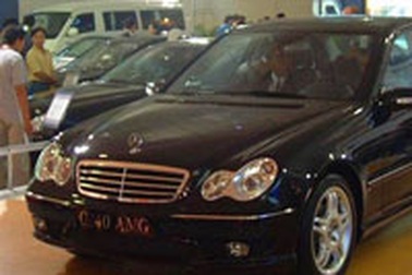 Khai giá xe cũ thấp, hải quan xử lý thế nào?