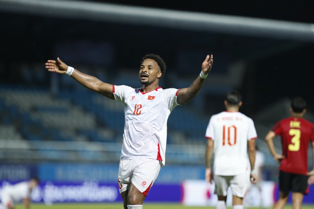 Đình Bắc lập hat-trick, tuyển Việt Nam thắng đậm Timor Leste 7-0 - 2 Đình Bắc lập hat-trick, tuyển Việt Nam thắng đậm Timor Leste 7-0 - 2