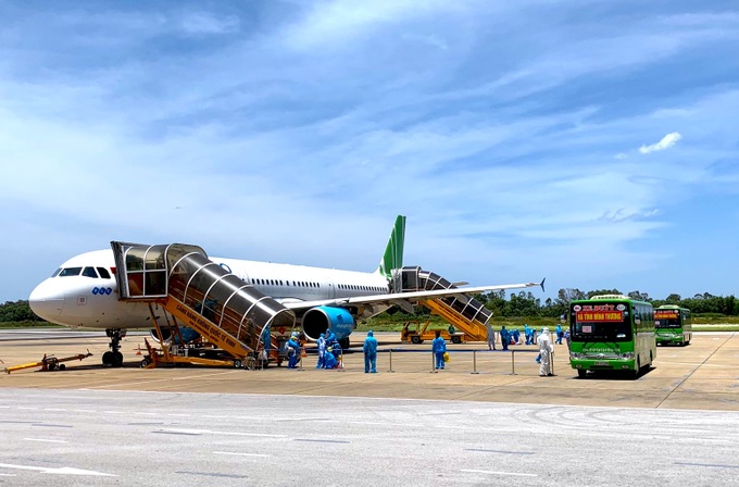 Bamboo Airways bay đưa người dân về Hà Tĩnh: Hành trình hồi hương hơn ngàn cây số - Ảnh 5.