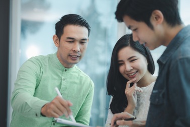 Ung thư là mối lo ngại hàng đầu vì chi phí y tế và thiếu hụt tài chính