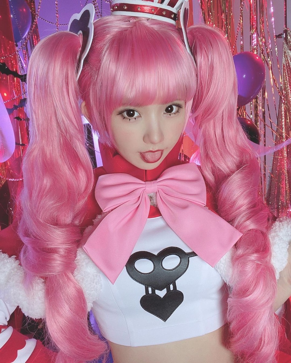 Mỹ nhân cosplay Nhật Bản khoe dáng nuột nà, quyến rũ mọi ánh nhìn - 10 Mỹ nhân cosplay Nhật Bản khoe dáng nuột nà, quyến rũ mọi ánh nhìn - 10