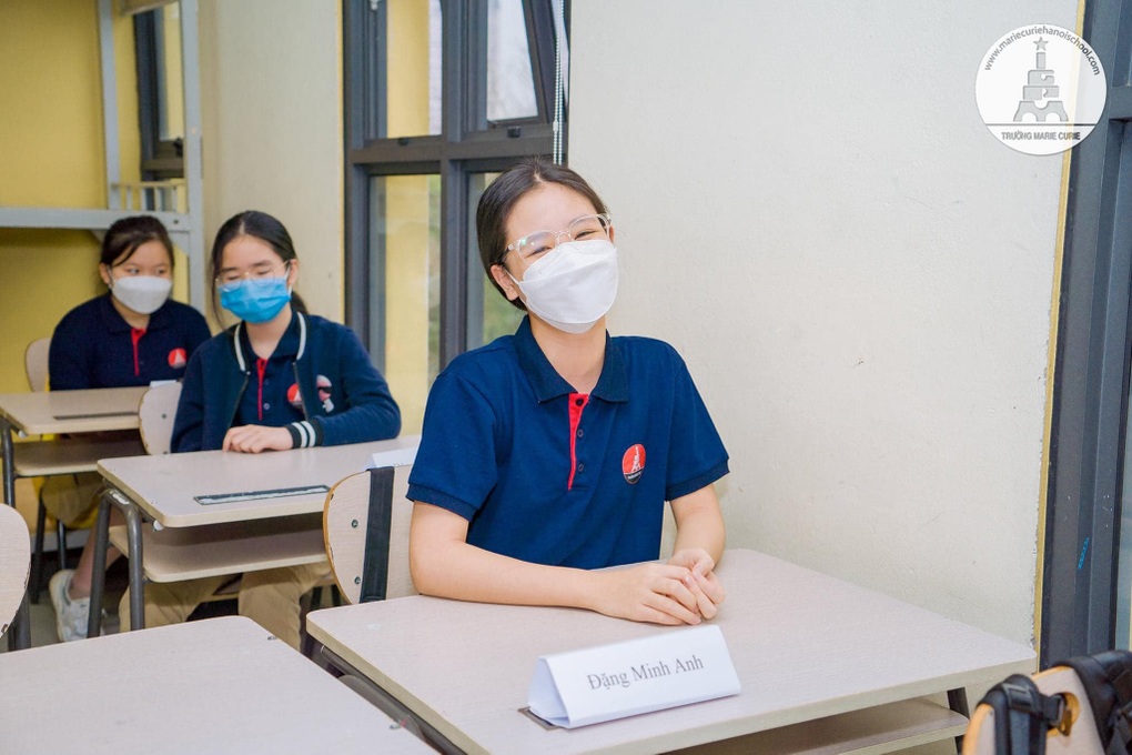 Mẫu nhí Minh Anh: 12 tuổi cao 1m65, có thành tích học tập ấn tượng - 7 Mẫu nhí Minh Anh: 12 tuổi cao 1m65, có thành tích học tập ấn tượng - 7