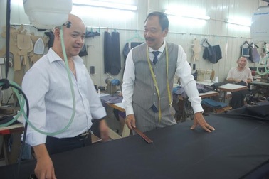 Veston Hồng Ngọc - Thương hiệu vượt thời gian