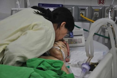 Nghẹn lòng chàng trai 4 tuổi hiến giác mạc đúng ngày sinh nhật