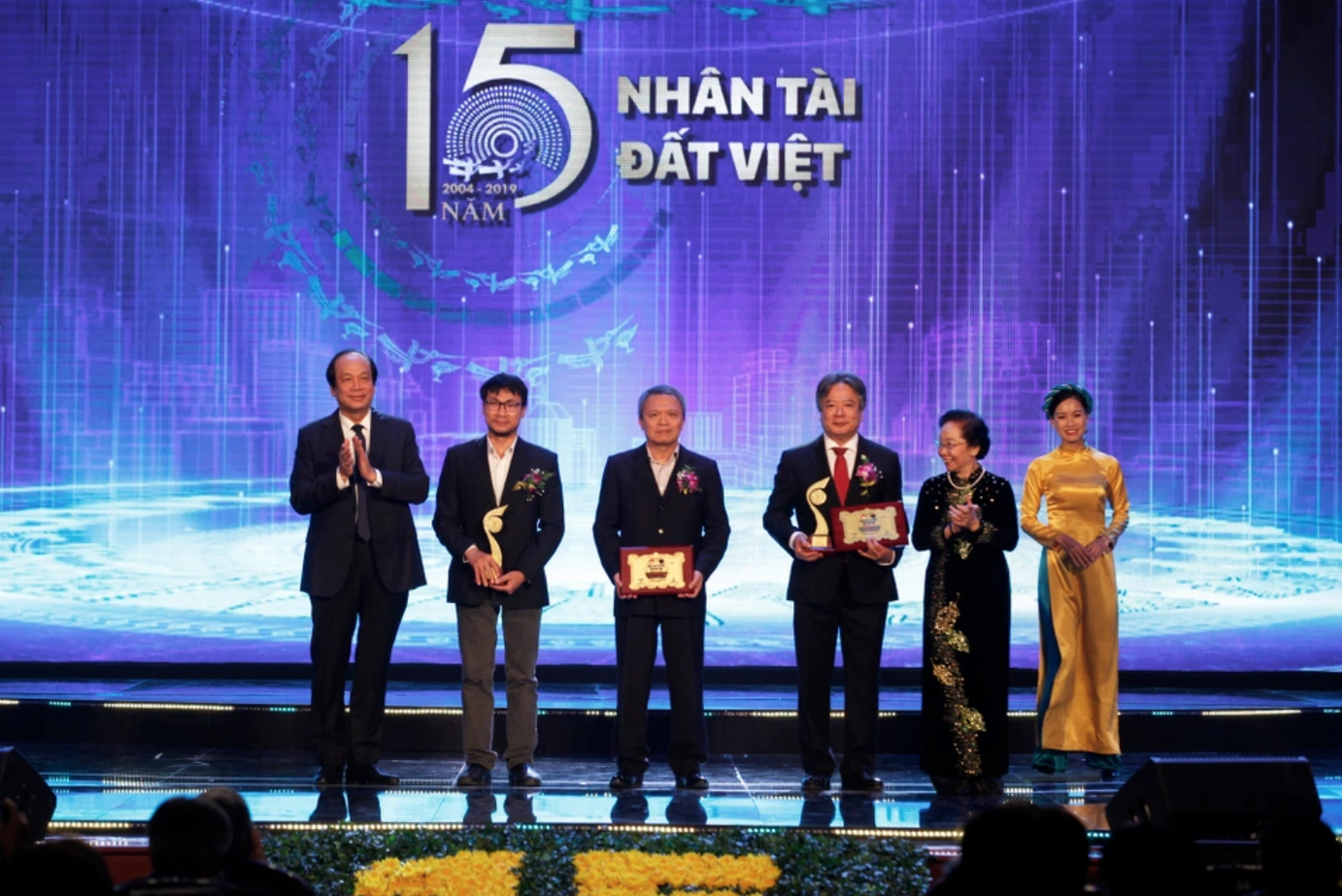 “Hai thương hiệu đi trước thời đại của báo điện tử Dân trí” - 6 “Hai thương hiệu đi trước thời đại của báo điện tử Dân trí” - 6