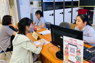 Hà Nội khuyến khích doanh nghiệp ưu tiên tuyển công chức nghỉ việc