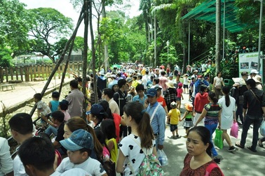 Ngừng các hoạt động vui chơi, giải trí trong những ngày Lễ Quốc tang