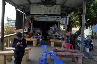 Nha Trang: Hàng trăm tàu du lịch nằm bờ, cảng du lịch đìu hiu chưa từng có