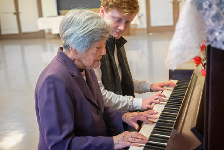 ការព្យាបាលដោយសំឡេង - អាថ៌កំបាំងនៃភាពជាប់បានយូររបស់មនុស្ស Blue Zones - ២ Trị liệu âm thanh - bí quyết sống lâu của người dân Blue Zones - 2