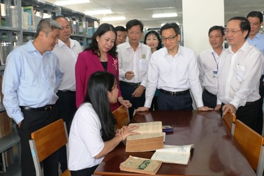 Phó Thủ tướng Vũ Đức Đam: An Giang cần tập trung đầu tư cho giáo dục và y tế