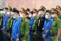 Xét xử vụ khủng bố tại Đắk Lắk: Các bị cáo khai bị lôi kéo, kích động