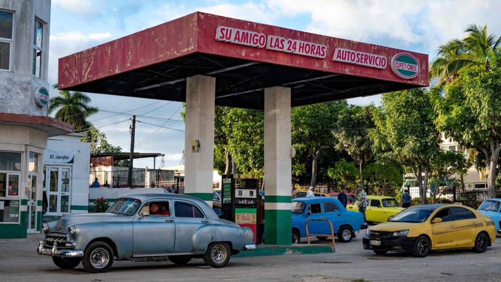 Cuba chính thức tăng giá xăng 500% - 1