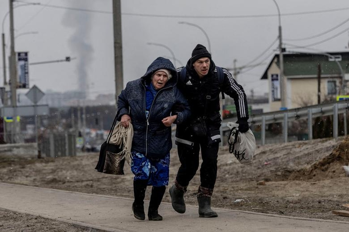 Nga tuyên bố ngừng bắn, mở hành lang sơ tán dân thường ở Ukraine - 1 Nga tuyên bố ngừng bắn, mở hành lang sơ tán dân thường ở Ukraine - 1