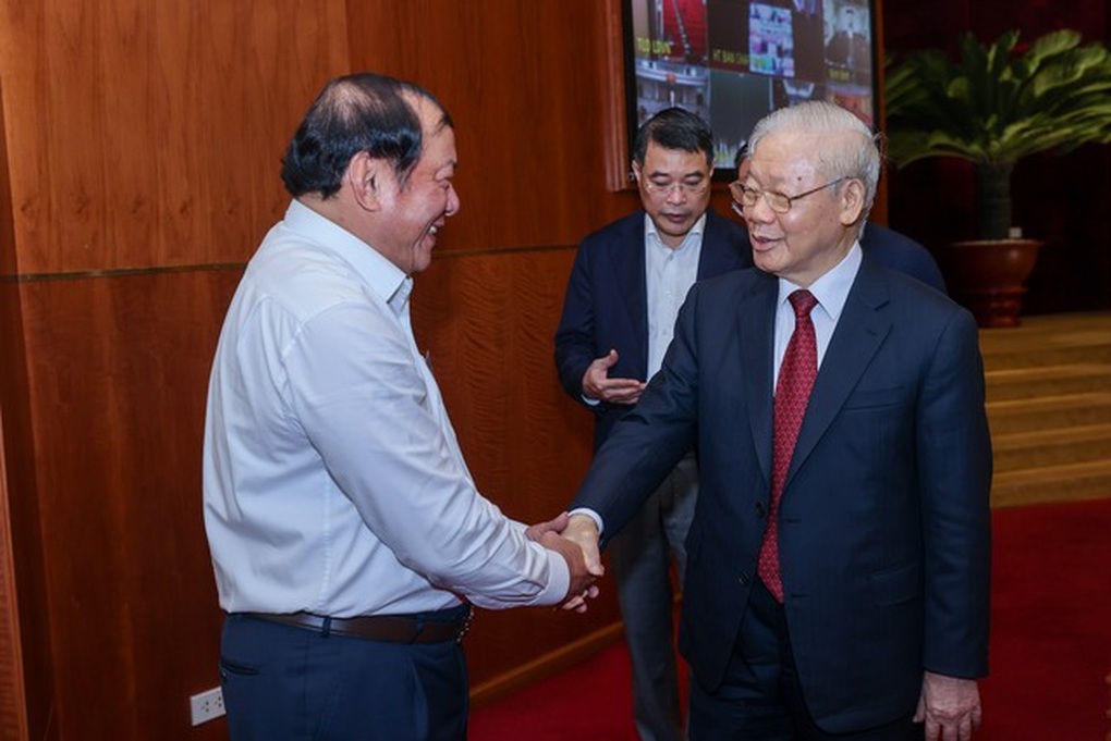 Bộ trưởng Văn hóa: Tổng Bí thư Nguyễn Phú Trọng là một nhà văn hóa lớn - 1 Bộ trưởng Văn hóa: Tổng Bí thư Nguyễn Phú Trọng là một nhà văn hóa lớn - 1