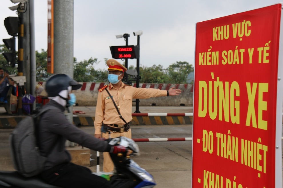 Người dân về tỉnh Đắk Nông phải có giấy xét nghiệm âm tính SARS-CoV-2 - 1 Người dân về tỉnh Đắk Nông phải có giấy xét nghiệm âm tính SARS-CoV-2 - 1