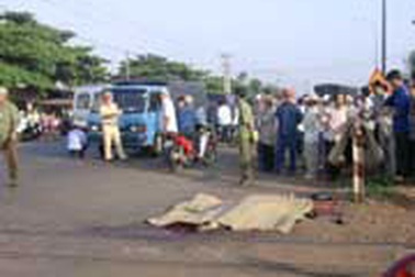 Nhân viên đường sắt bị tàu cán chết