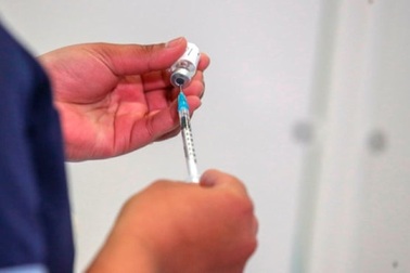 Anh: Đơn ứng tuyển ngành Điều dưỡng tăng cao