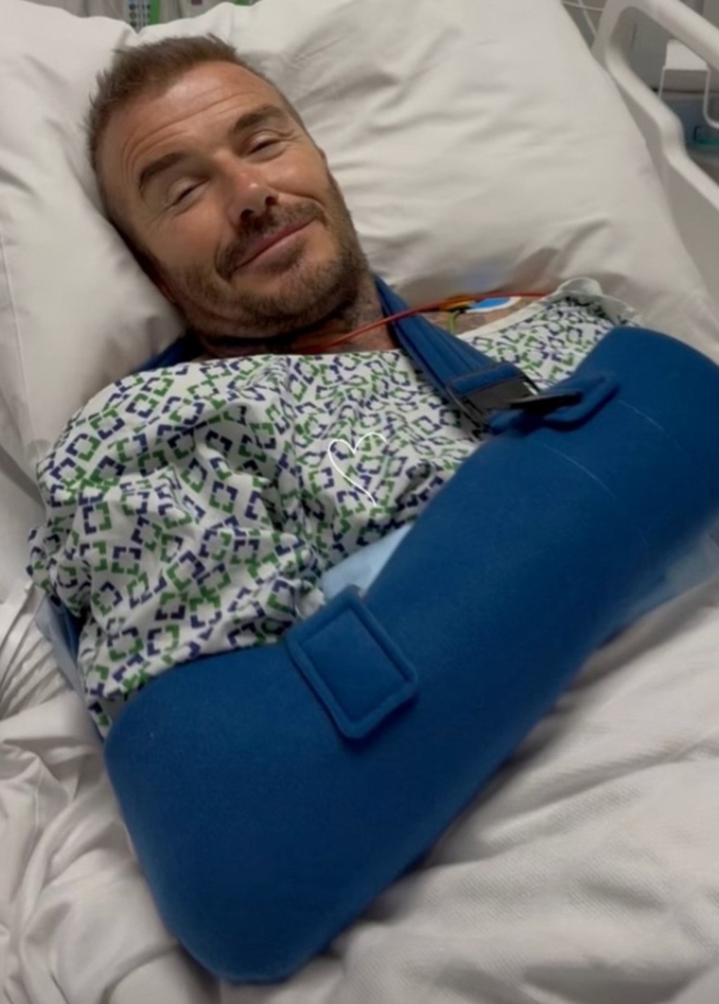 Sóng gió gia tộc Beckham lại bùng nổ khi con trai cả bị chỉ trích bất hiếu - 3 Sóng gió gia tộc Beckham lại bùng nổ khi con trai cả bị chỉ trích bất hiếu - 3