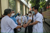 Miễn đóng phí công đoàn cho đoàn viên có lương dưới mức tối thiểu