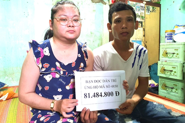 Người mẹ trẻ liệt cả 2 chân được bạn đọc Dân trí giúp đỡ hơn 130 triệu đồng