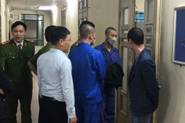 Cán bộ ngành tài nguyên móc nối, tiếp tay phân lô bán nền