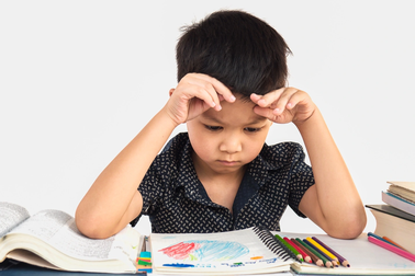 Những cách giúp phụ huynh giảm áp lực học tập cho con