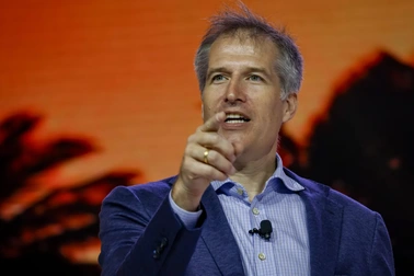 CEO “dị ứng” với giới siêu giàu, bán công ty 1,6 tỷ USD rồi cho đi gần hết