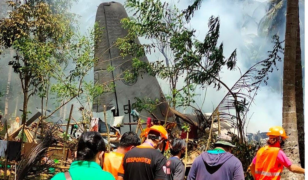52 người chết trong tai nạn hàng không tồi tệ nhất của quân đội Philippines - 2 52 người chết trong tai nạn hàng không tồi tệ nhất của quân đội Philippines - 2