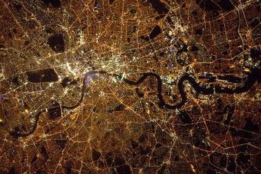 Đố bạn: Nhìn ảnh chụp từ trên cao, đoán tên thành phố