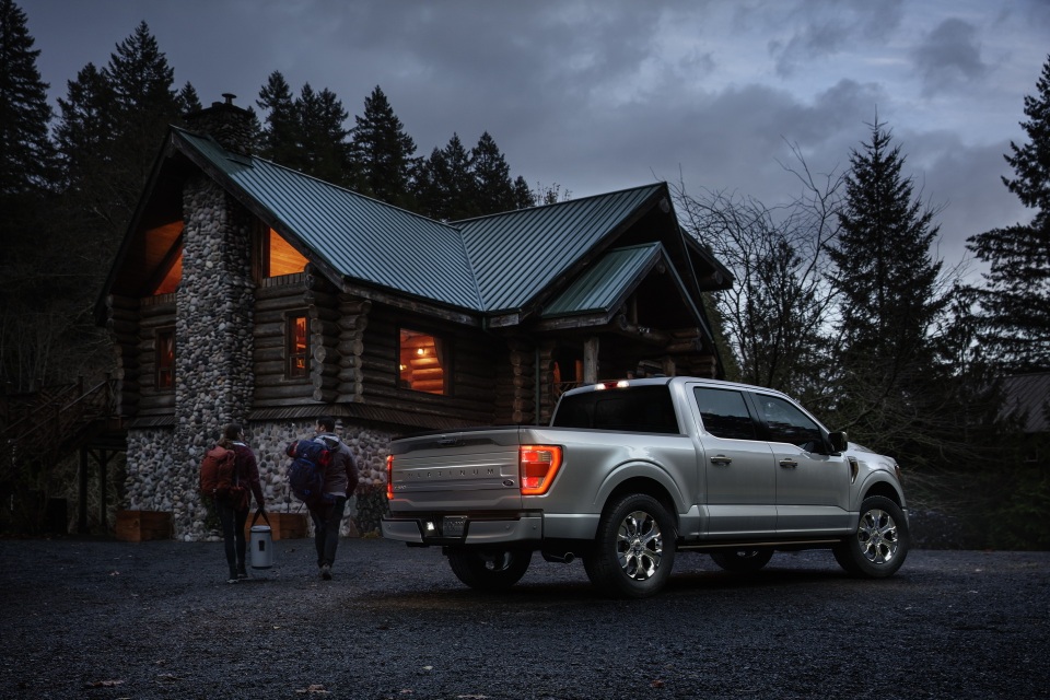 Ford F-150 thế hệ mới - Thiết kế mới, công nghệ động cơ mới - 23 Ford F-150 thế hệ mới - Thiết kế mới, công nghệ động cơ mới - 23