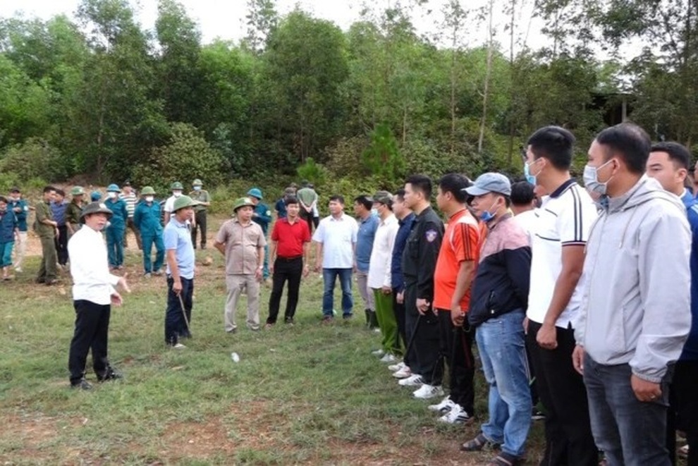 Truy nã gã con rể giết mẹ vợ rồi bỏ trốn - 2 Truy nã gã con rể giết mẹ vợ rồi bỏ trốn - 2