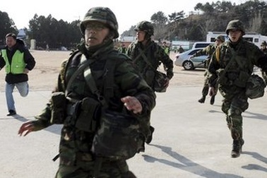 Trung Quốc đề xuất họp khẩn về căng thẳng Triều Tiên