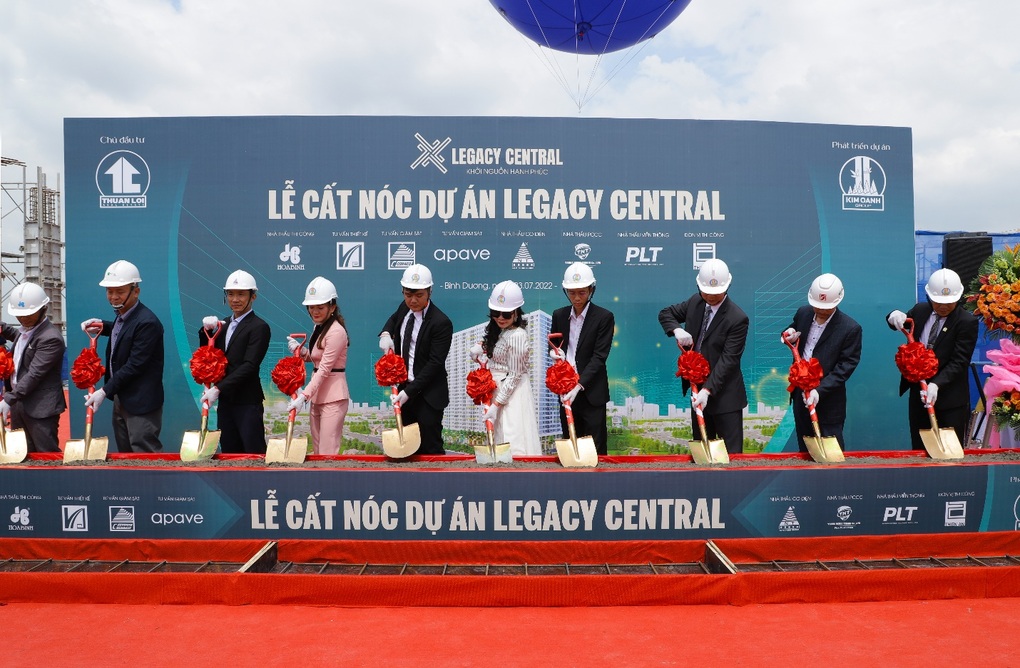 Dự án căn hộ Legacy Central cất nóc - 2 Dự án căn hộ Legacy Central cất nóc - 2