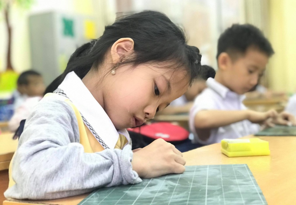 Đổi mới dạy học lớp 1: Giáo viên giao nhiệm vụ cho học sinh thực hiện - 1 Đổi mới dạy học lớp 1: Giáo viên giao nhiệm vụ cho học sinh thực hiện - 1