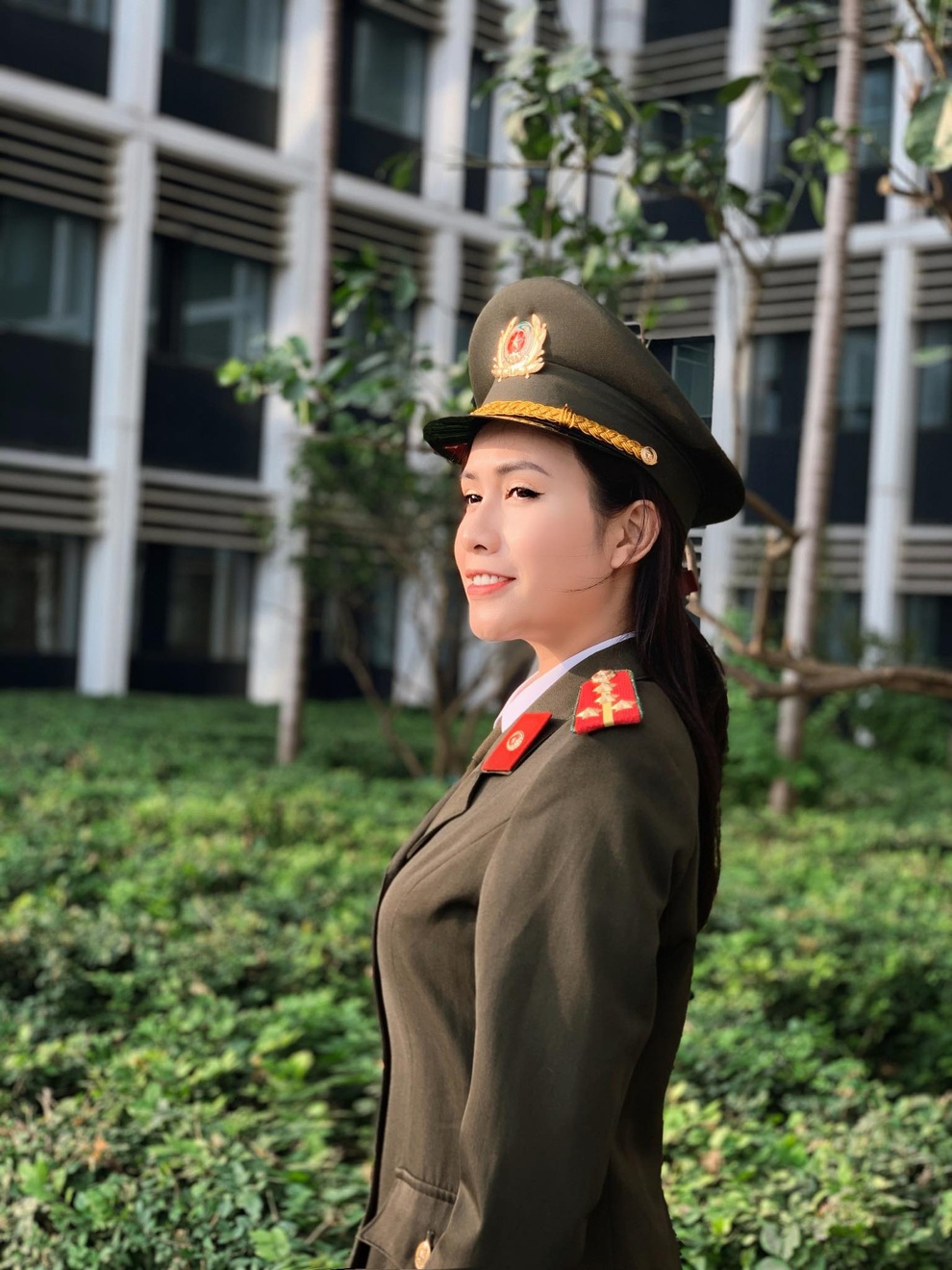 Thân thế ngoài đời của Trâm tiểu tam trong phim Hãy nói lời yêu - 4 Thân thế ngoài đời của Trâm tiểu tam trong phim Hãy nói lời yêu - 4