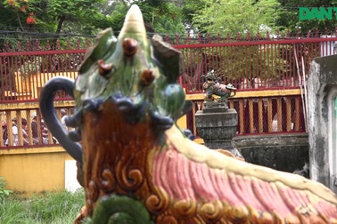 Bí ẩn hai ngôi mộ cổ trăm năm tuổi ở Sài Gòn ít người biết