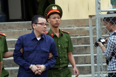 Vụ VNCB: Sau BIDV, nhiều lãnh đạo của TPBank cũng vắng mặt