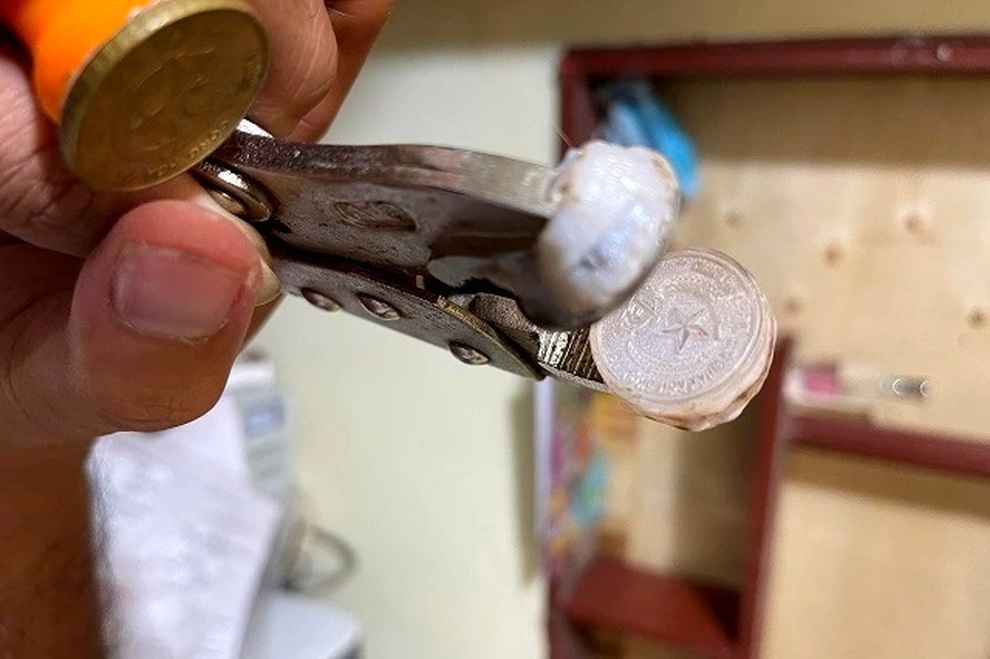 Phát hiện đường dây mua bán giấy tờ giả quy mô lớn, qua Zalo, Facebook - 5 Phát hiện đường dây mua bán giấy tờ giả quy mô lớn, qua Zalo, Facebook - 5