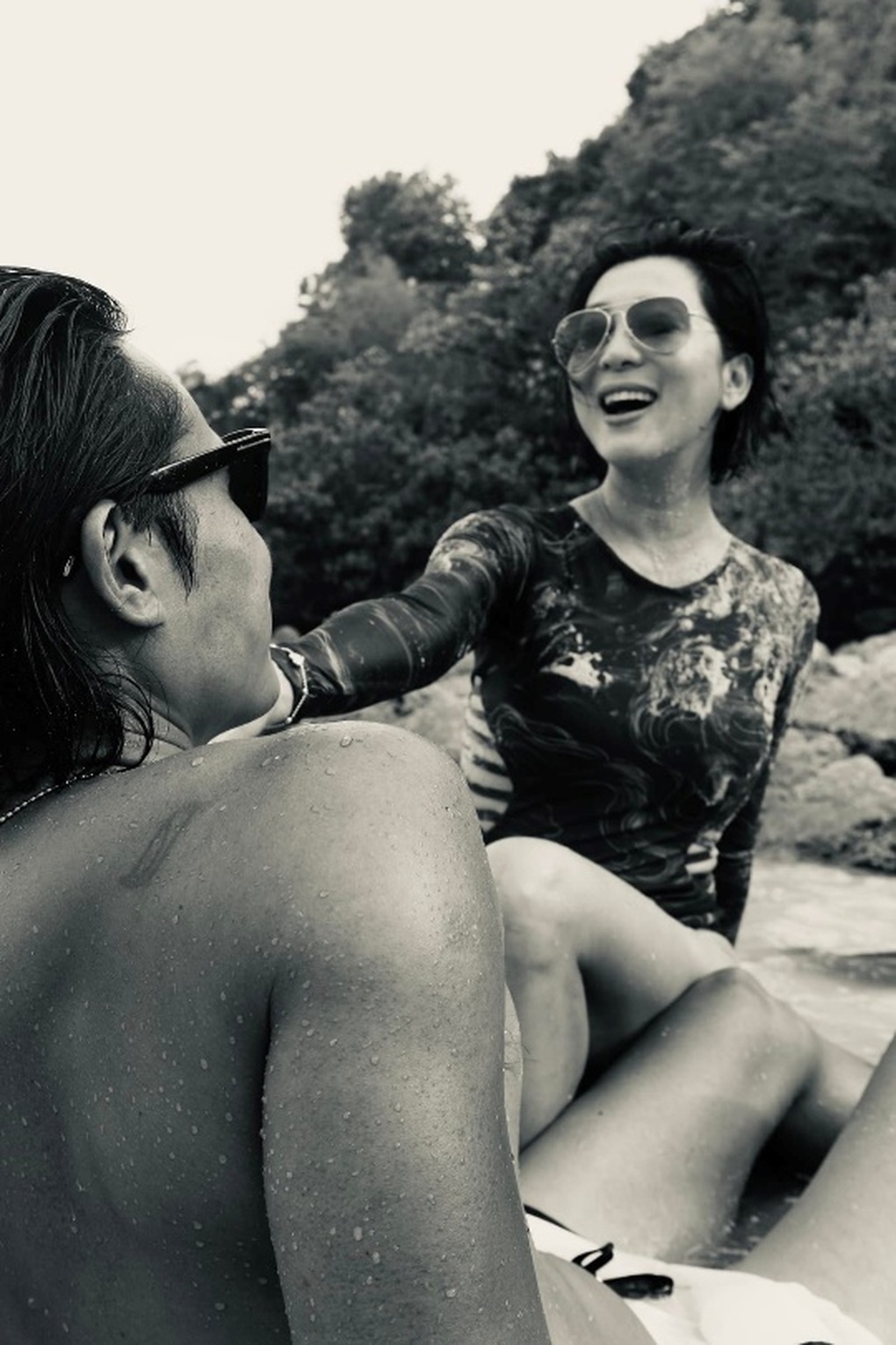 MC Kỳ Duyên tình tứ bên bạn trai mừng sinh nhật 57 tuổi - 6