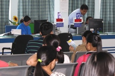 Bắt giữ đối tượng bán vé tàu Tết giả