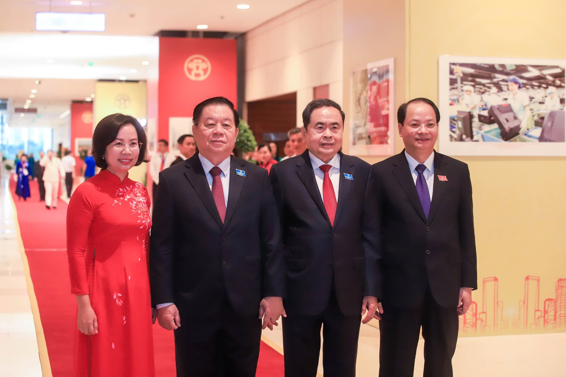 Sự kiện chính trị đặc biệt quan trọng với Đảng bộ và nhân dân thủ đô - 5 Sự kiện chính trị đặc biệt quan trọng với Đảng bộ và nhân dân thủ đô - 5