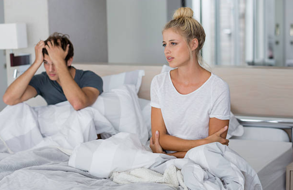 Vợ sốt sắng “kiếm con”, chồng phát bệnh sợ chăn gối - 1 Vợ sốt sắng “kiếm con”, chồng phát bệnh sợ chăn gối - 1